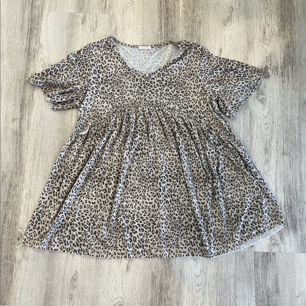 NWOT Leopard Cheetah Print Peplum Blouse